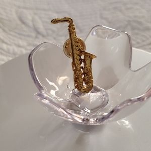Vintage Saxophone tack pin